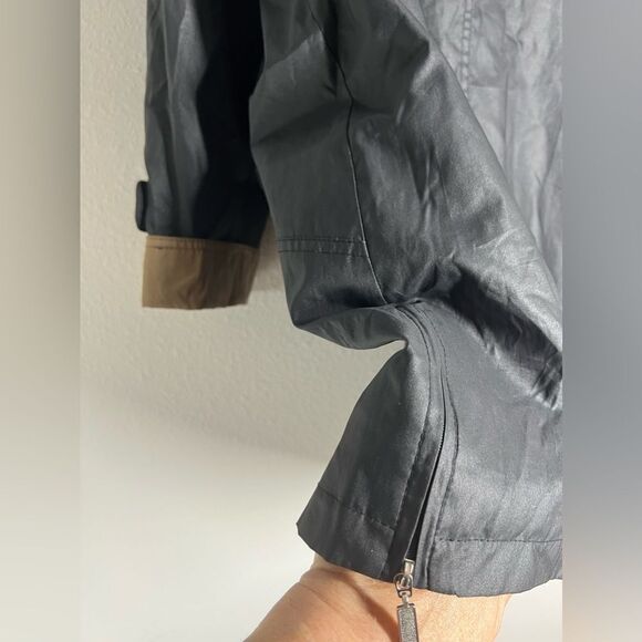Atelier Goldner Schnitt Trench coat, Size 20 GB/16 US.Non-flexible material - Picture 5 of 16